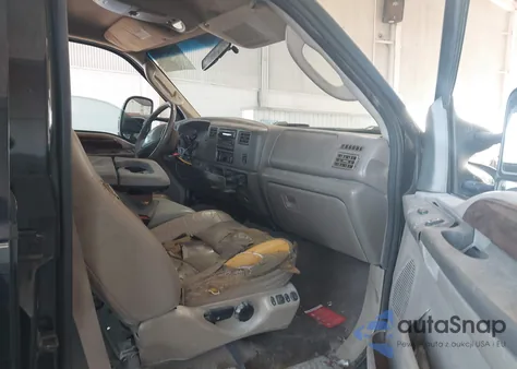 2003 Ford F-250 Lariat/Xl/Xlt from USA, damaged, VIN 1FTNW20P63ED17771